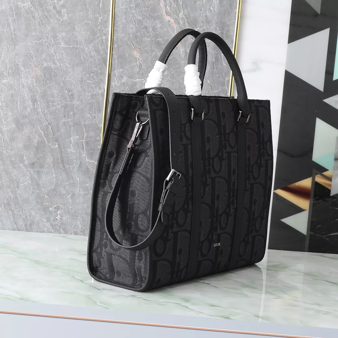 Timeless 8206 Christian Dior AAA Man Handbags - Image 4