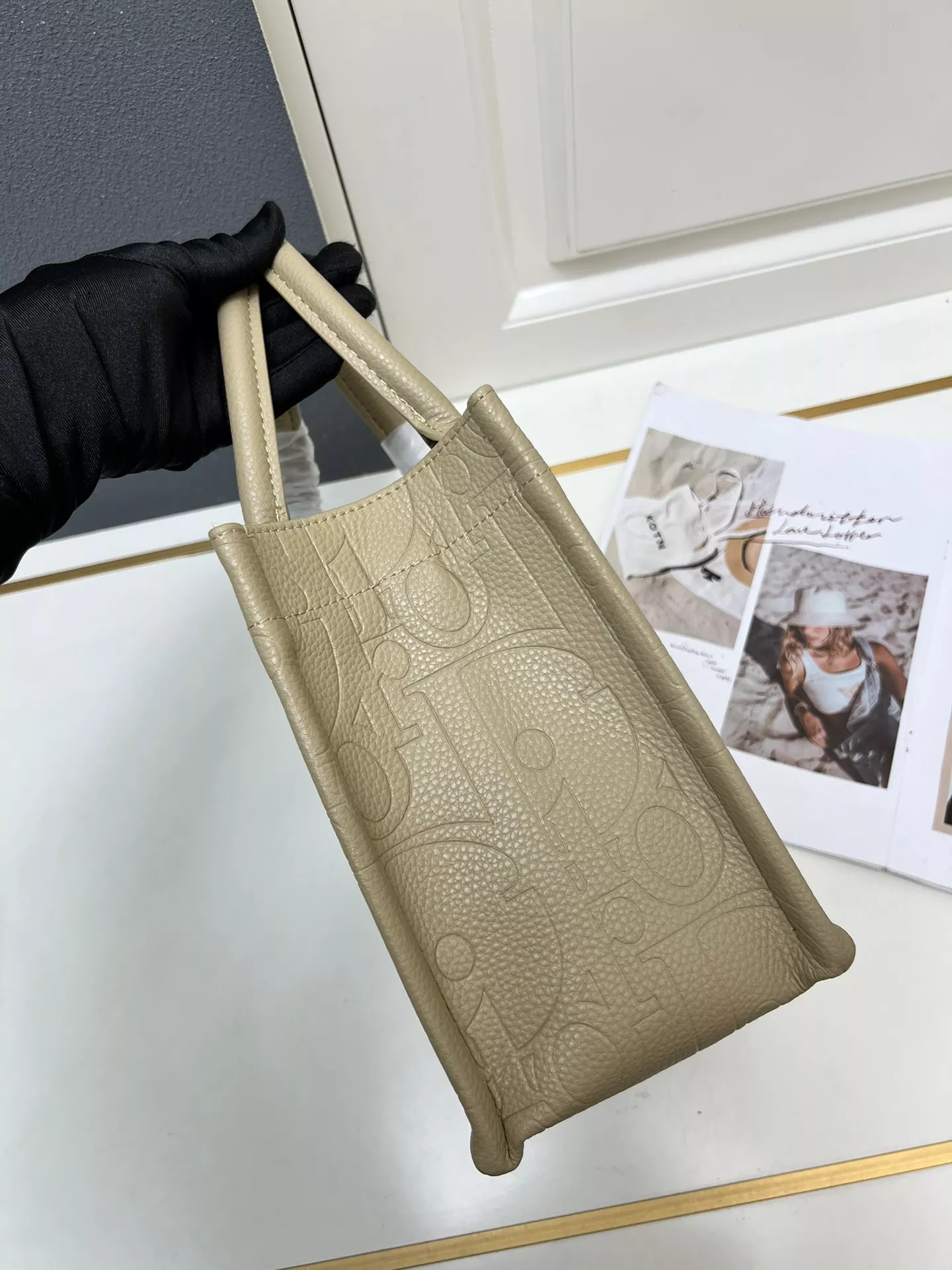 Trendsetting 8341 Christian Dior AAA Quality Tote-Handbags For Women - Image 5