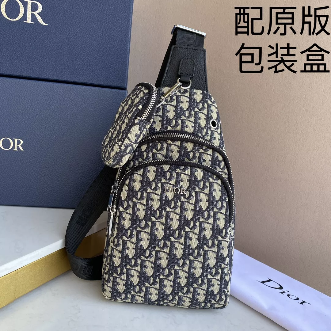 Trendy 1646 Christian Dior AAA Man Messenger Bags - Image 3