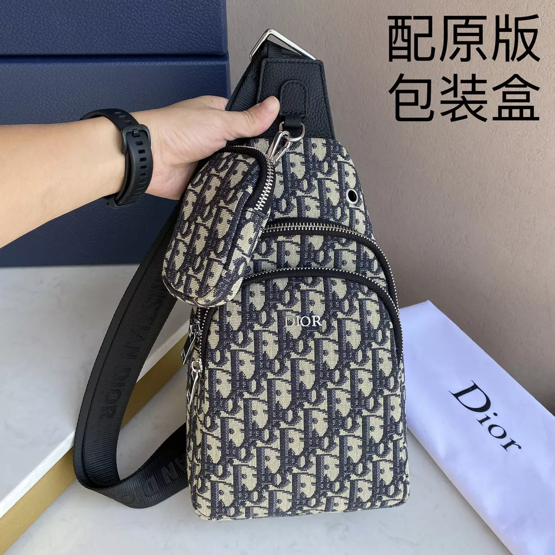 Trendy 1646 Christian Dior AAA Man Messenger Bags - Image 4