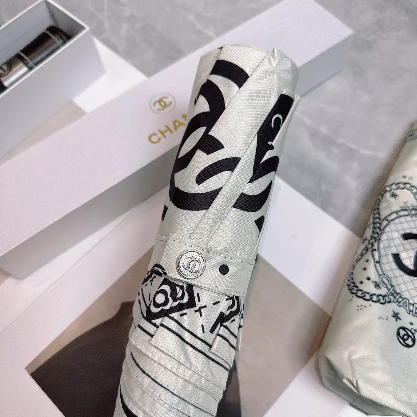 Unique 1326 Chanel Umbrellas - Image 7