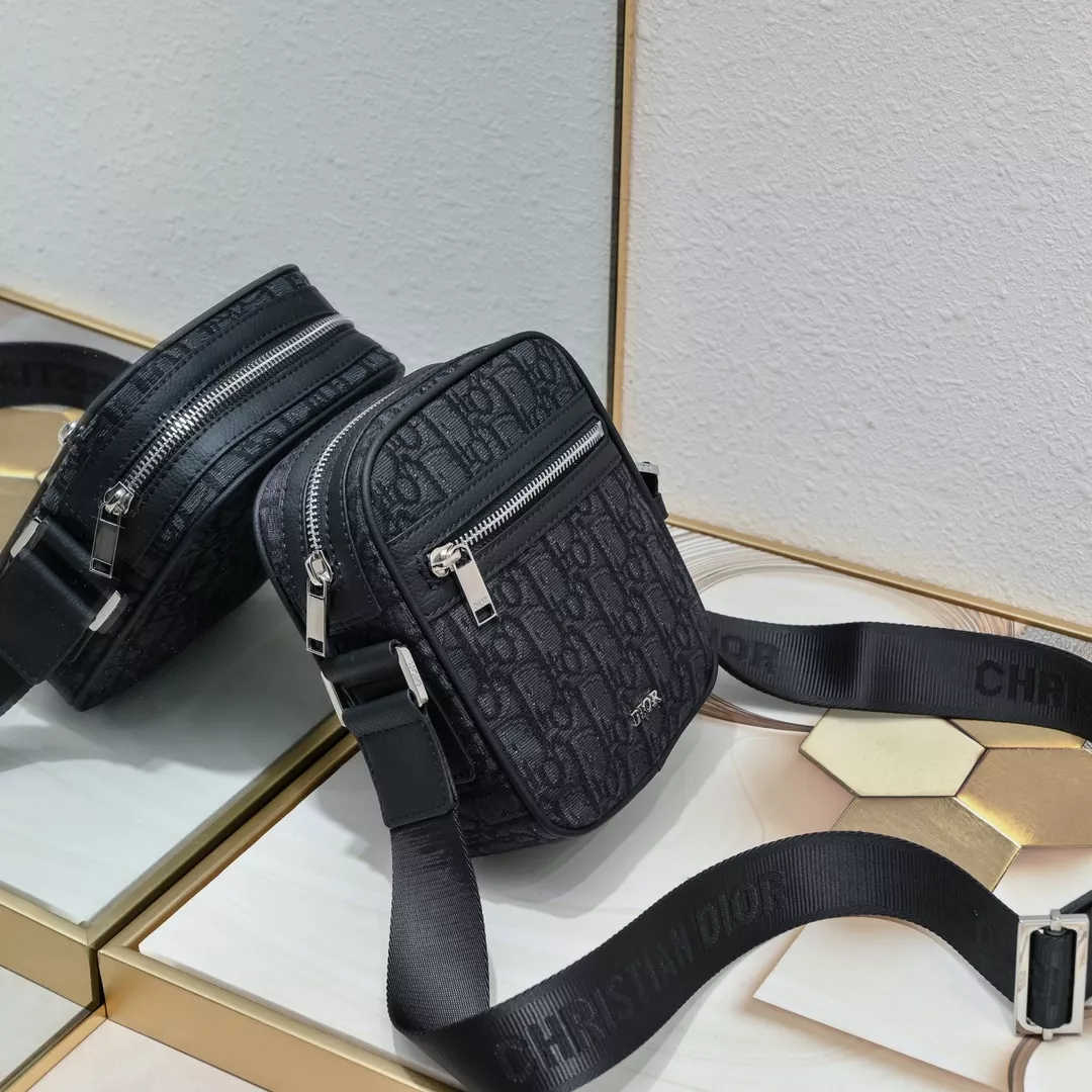 Unique 7139 Christian Dior AAA Man Messenger Bags
