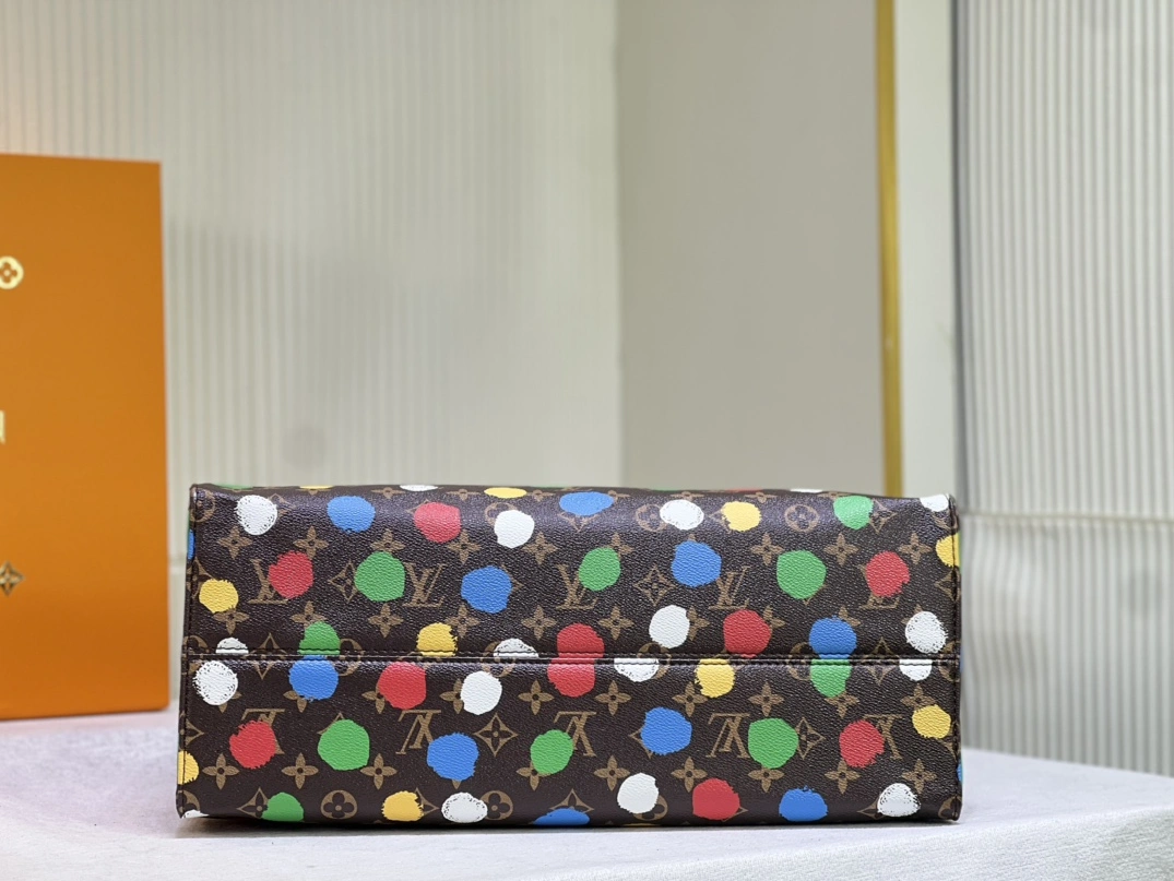 UrbanStyle 5415 Louis Vuitton AAA Quality Handbags For Women - Image 5