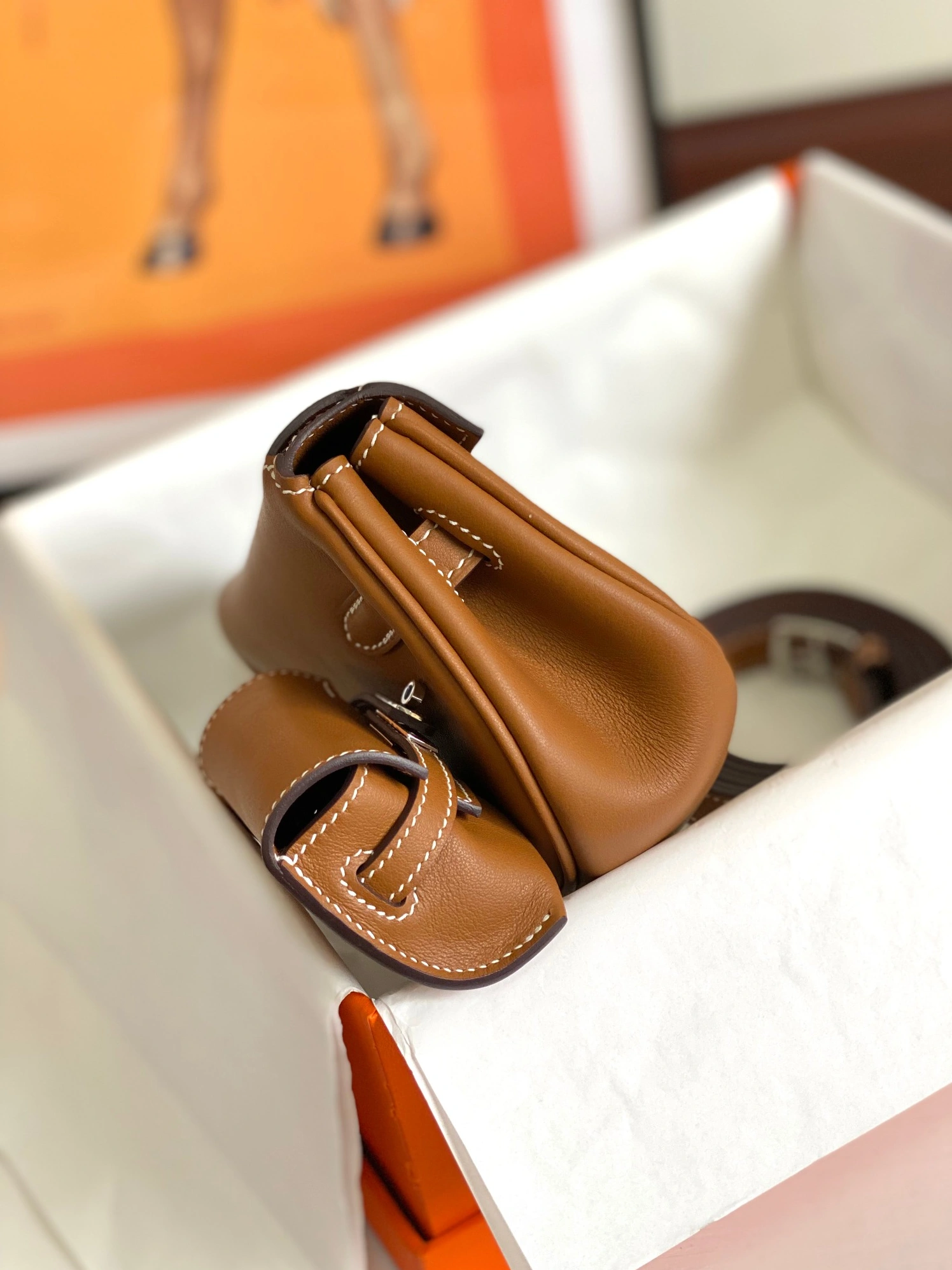 UrbanStyle 6430 Hermes AAA Quality Belt Bags For Women - Image 3