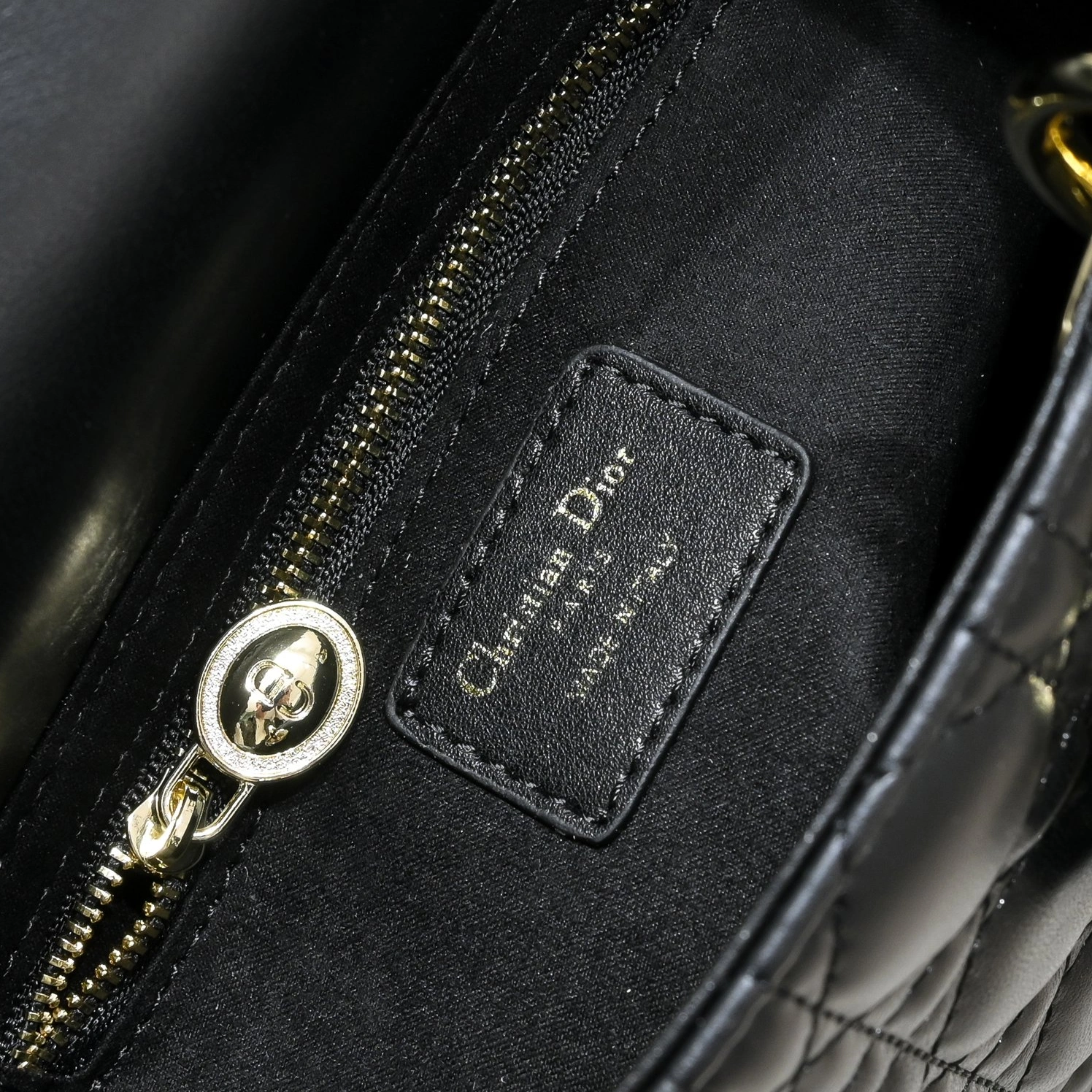 Versatile 3096 Christian Dior AAA Handbags For Women - Image 8