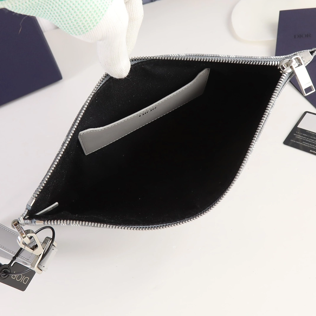 Vibrant 2711 Christian Dior AAA Man Wallets - Image 7