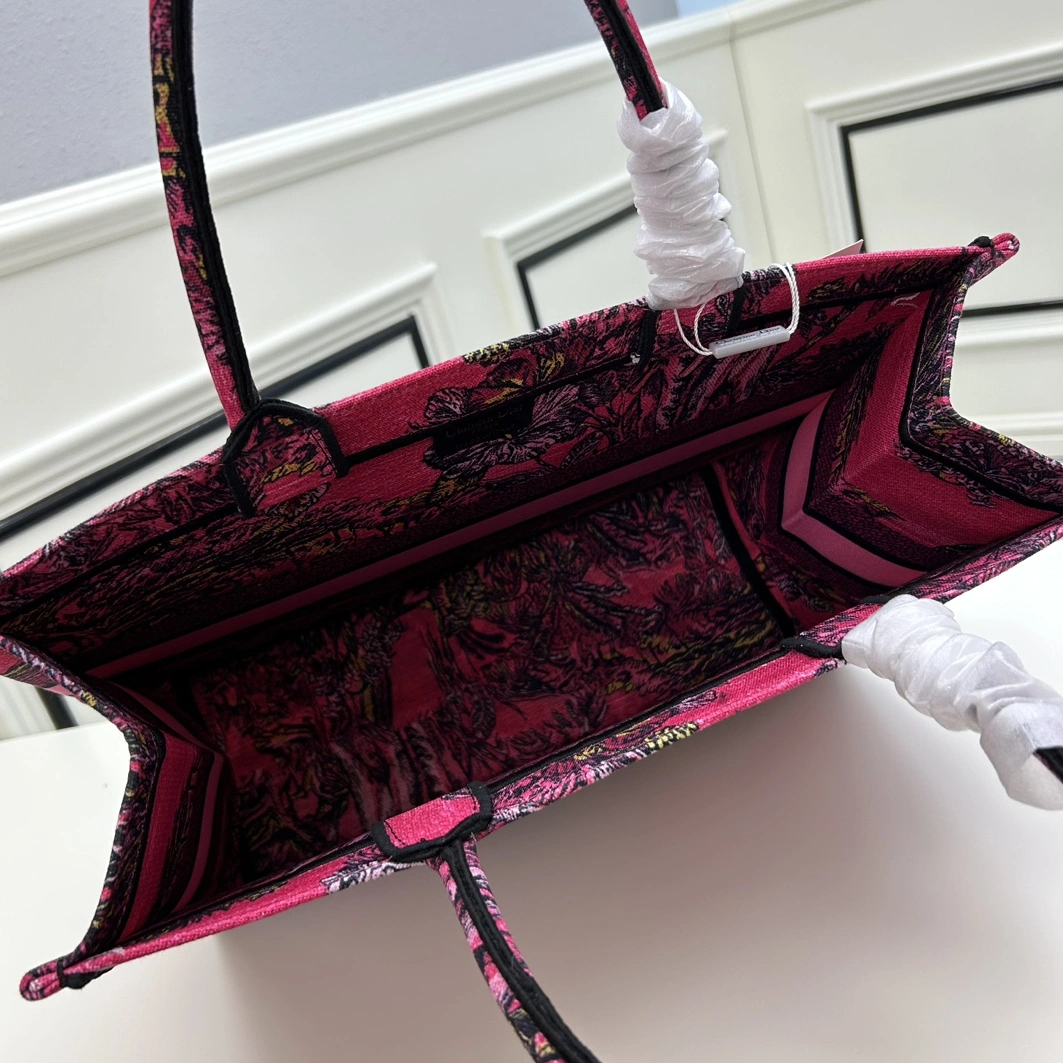 Vibrant 3460 Christian Dior AAA Quality Tote-Handbags For Women - Image 6