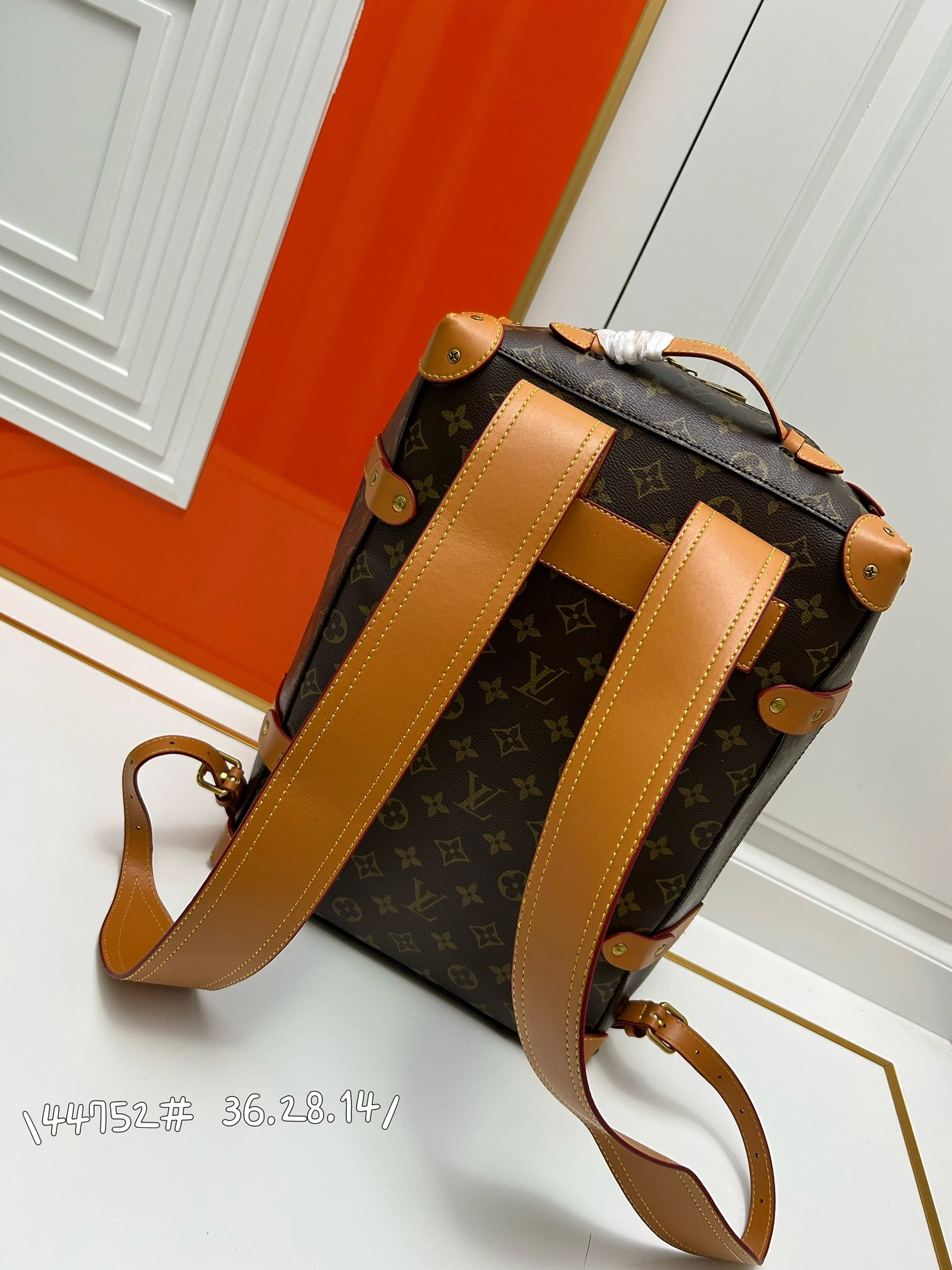 Vibrant 3688 Louis Vuitton AAA Quality Backpacks For Unisex