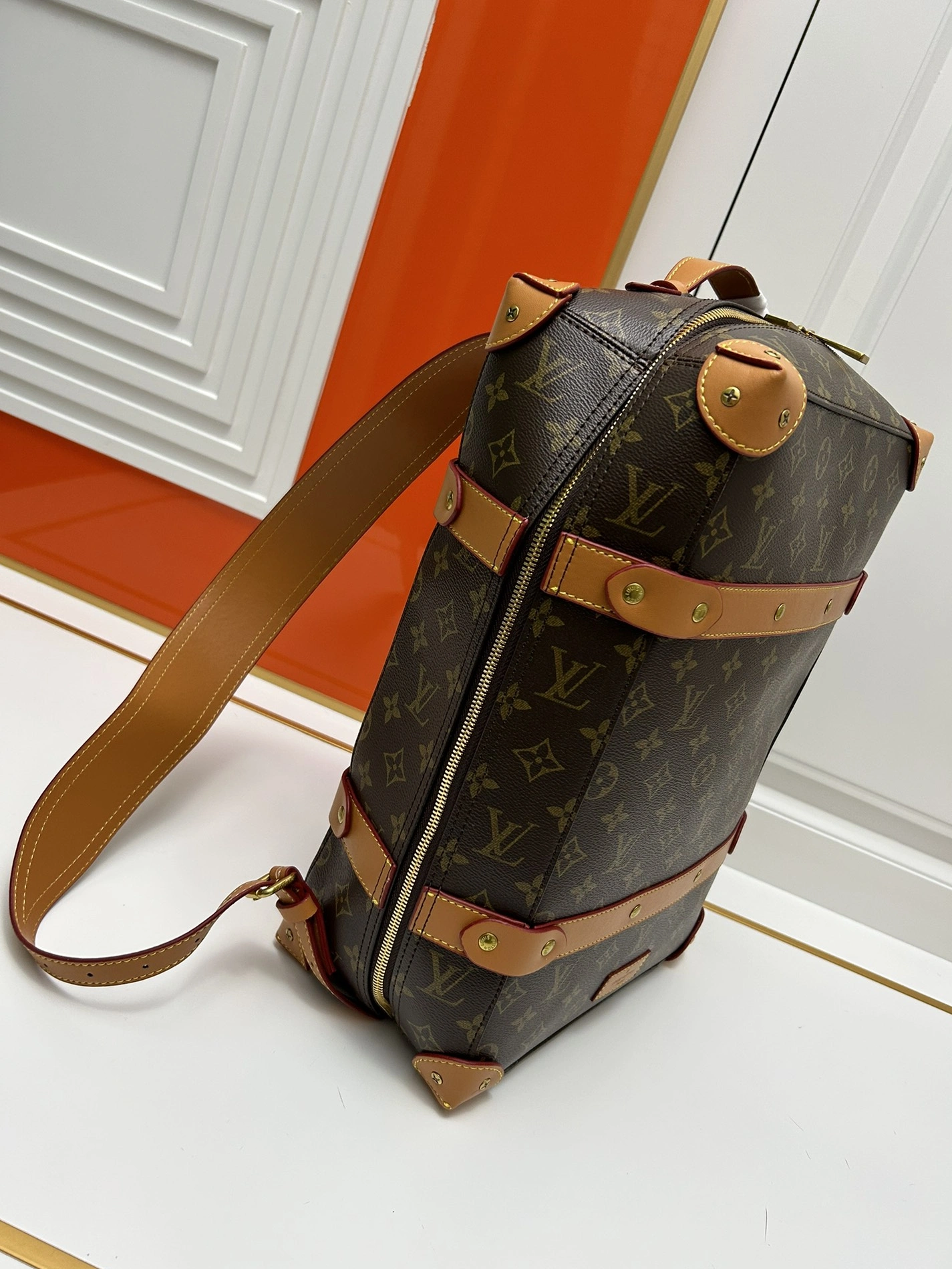 Vibrant 3688 Louis Vuitton AAA Quality Backpacks For Unisex - Image 3