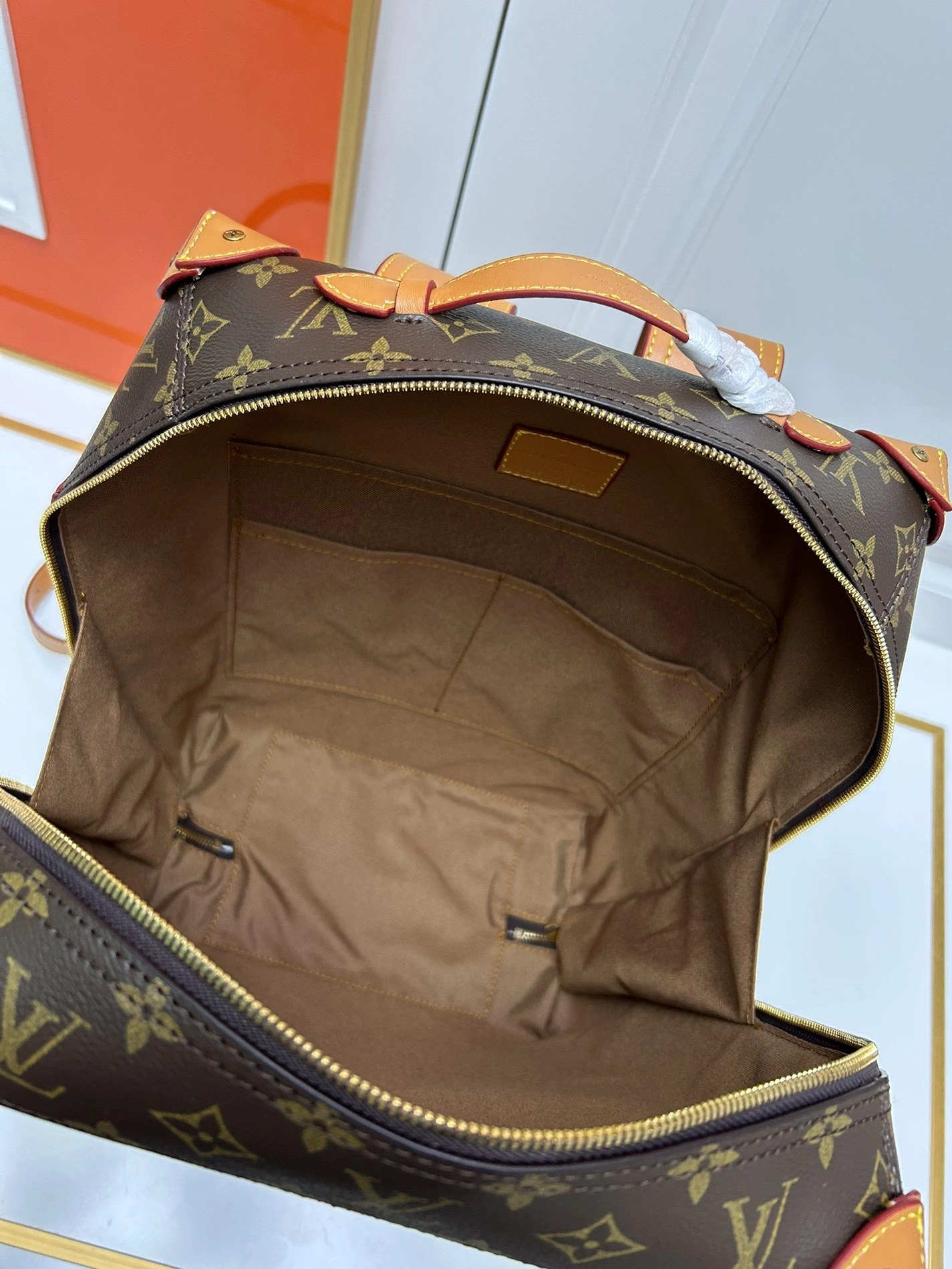 Vibrant 3688 Louis Vuitton AAA Quality Backpacks For Unisex - Image 8