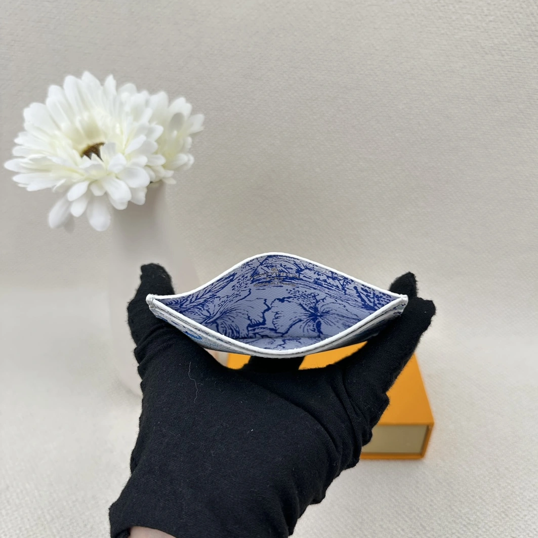 WellDesigned 6098 Louis Vuitton LV Card Case - Image 6