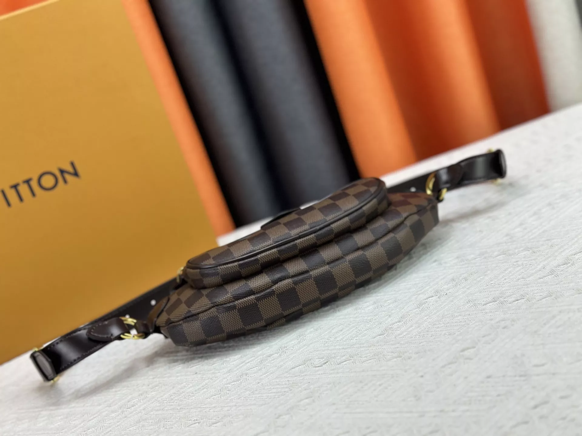 WellDesigned 9139 Louis Vuitton LV AAA Quality Belt Bags