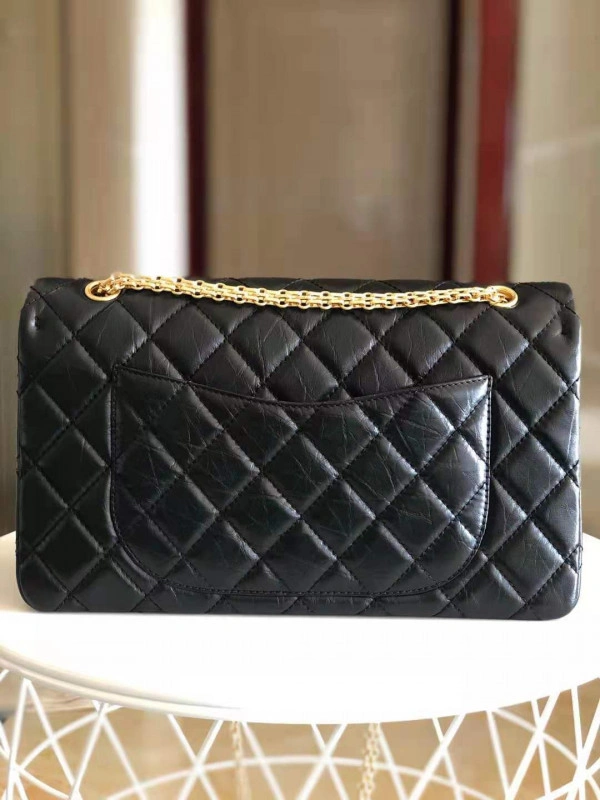 Fashionable CHANEL FLAP BAG 608 - Image 10