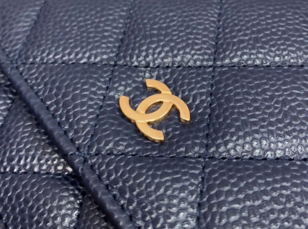 Fashionable CHANEL CHAIN WALLET CAVIAR WITH GOLD HARDWARE 722 - Image 10