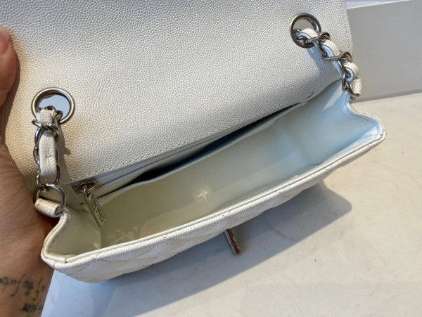 Trendy CHANEL FLAP BAG 20CM 633 - Image 8