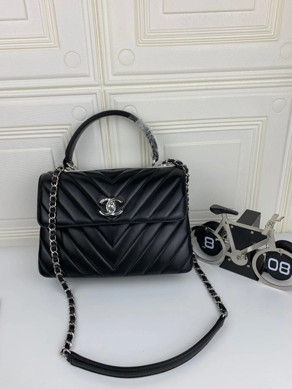 Fashionable CHANEL TRENDY BAG 1088 - Image 6