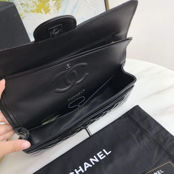 Popular CHANEL FLAP BAG 689 - Image 8