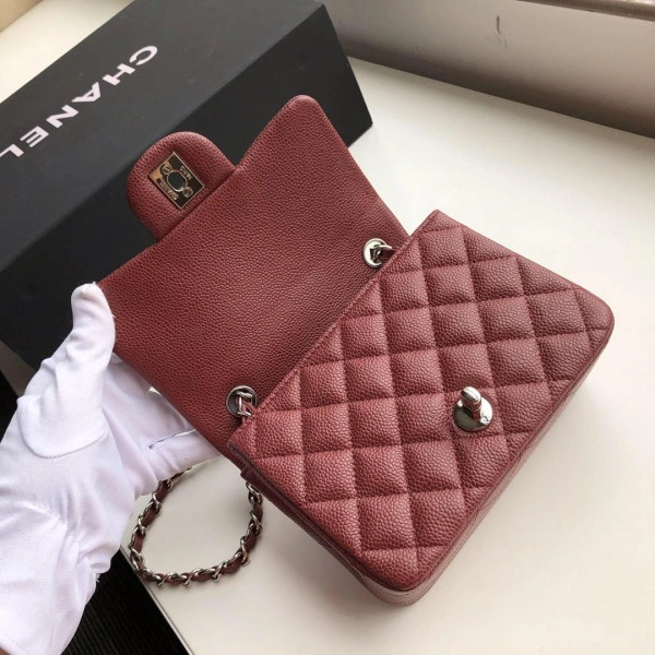 Comfortable CHANEL FLAP BAG 17CM 813 - Image 7