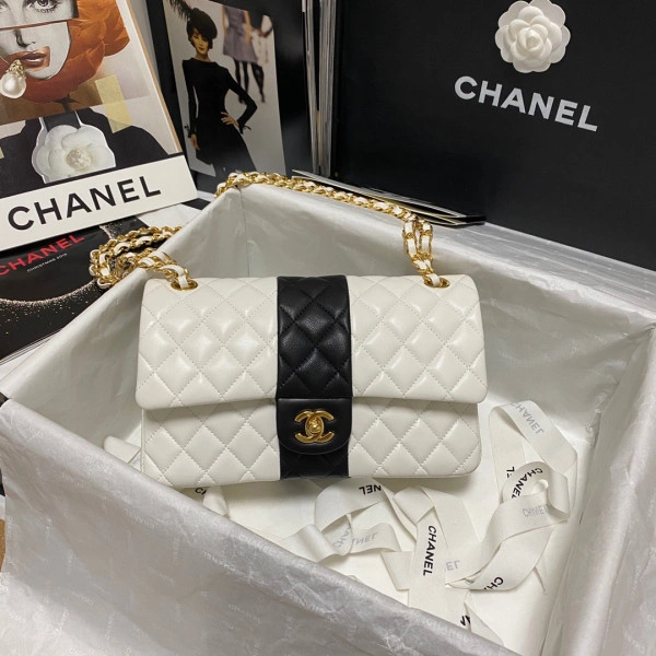 ModernLook CHANEL CHANELASSIC HANDBAG 611 - Image 6