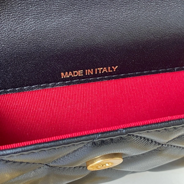 WellDesigned CHANEL CHANELUTCH WITH CHAIN 1786 - Image 8