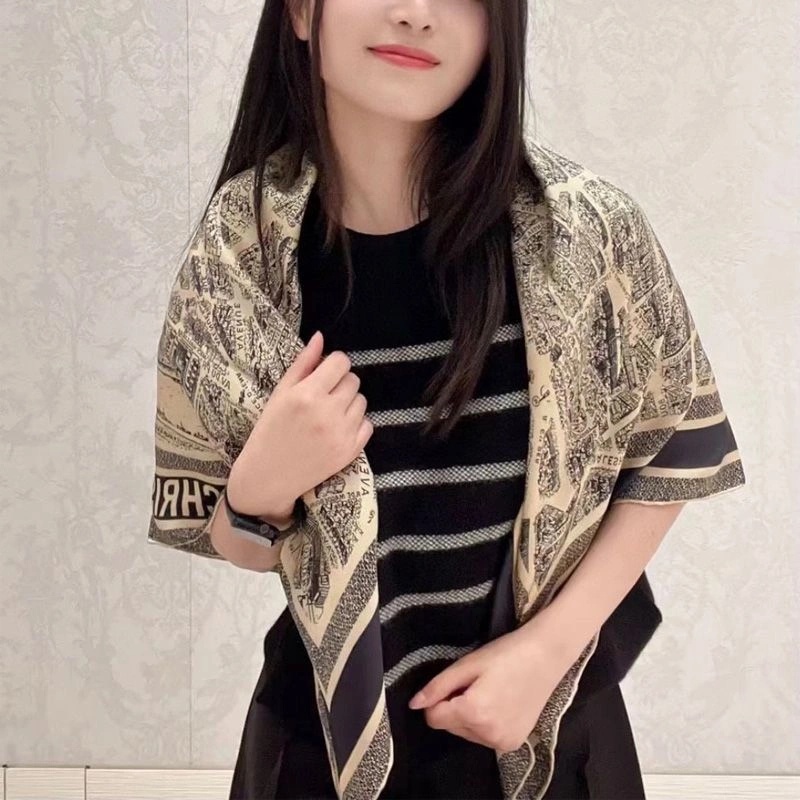 Dior Square Scarf Plan de Paris Motif Silk Beige - Image 3