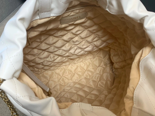 CHANEL LARGE BACKPACK Comfortable 142 - Image 8