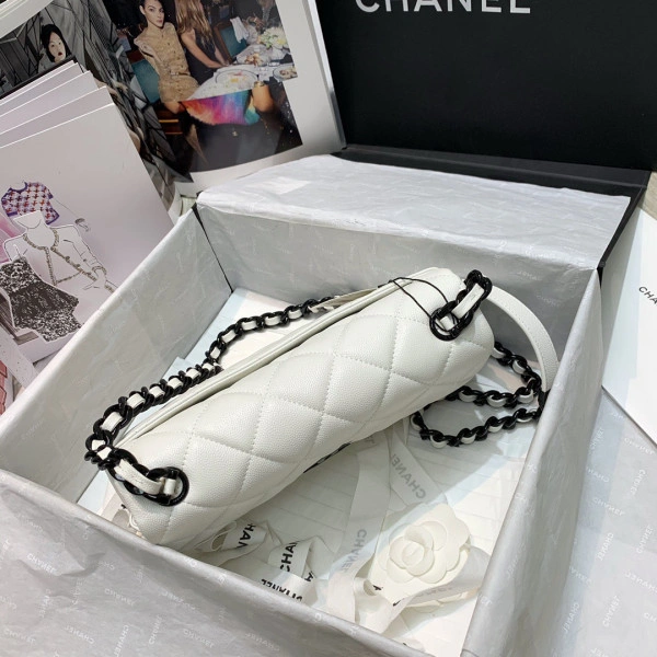 GoAnywhere CHANEL FLAP BAG 648 - Image 4