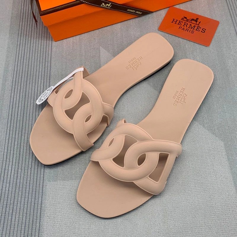 Hermes Aloha Slides Women Rubber with Chaine D'ancre In Apricot - Image 3