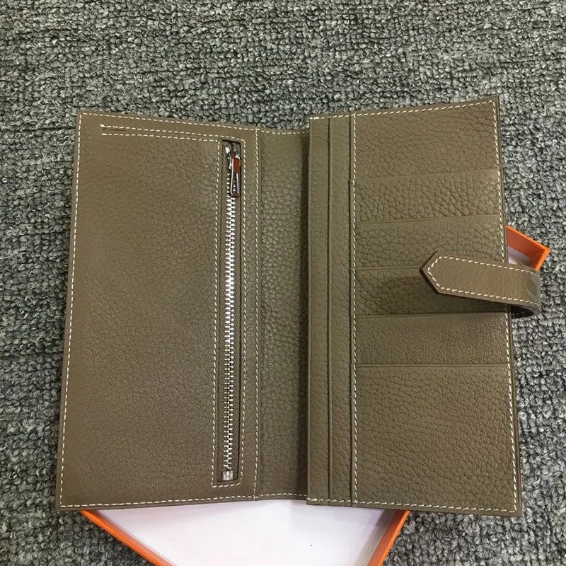 Hermes Bearn Wallet Togo Leather Palladium Hardware In Military Green - Image 3