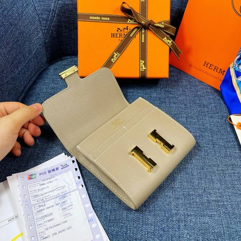 Hermes Constance Compact Wallet Epsom Leather Gold Hardware In Grey - Image 3