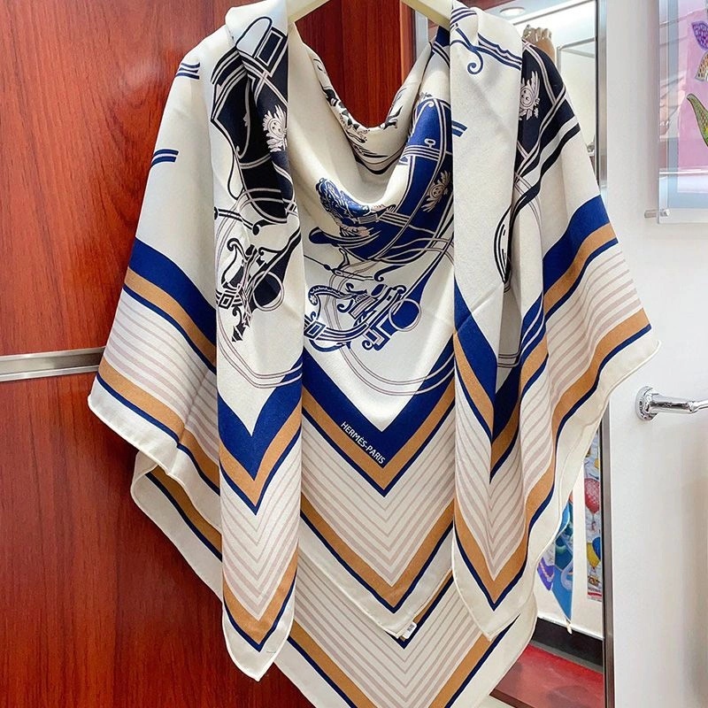 Hermes Ex-Libris Nano Shawl 140 In Blue - Image 3