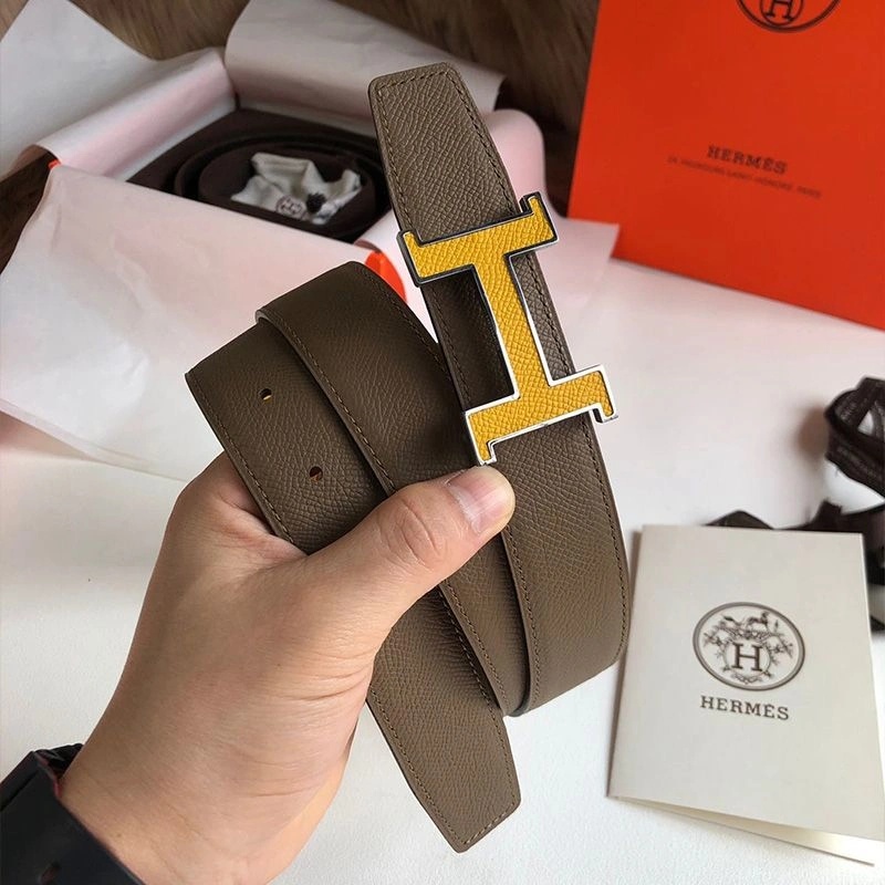 Hermes H Enamel Buckle 32MM Reversible Belt Epsom Leather In Yellow - Image 3