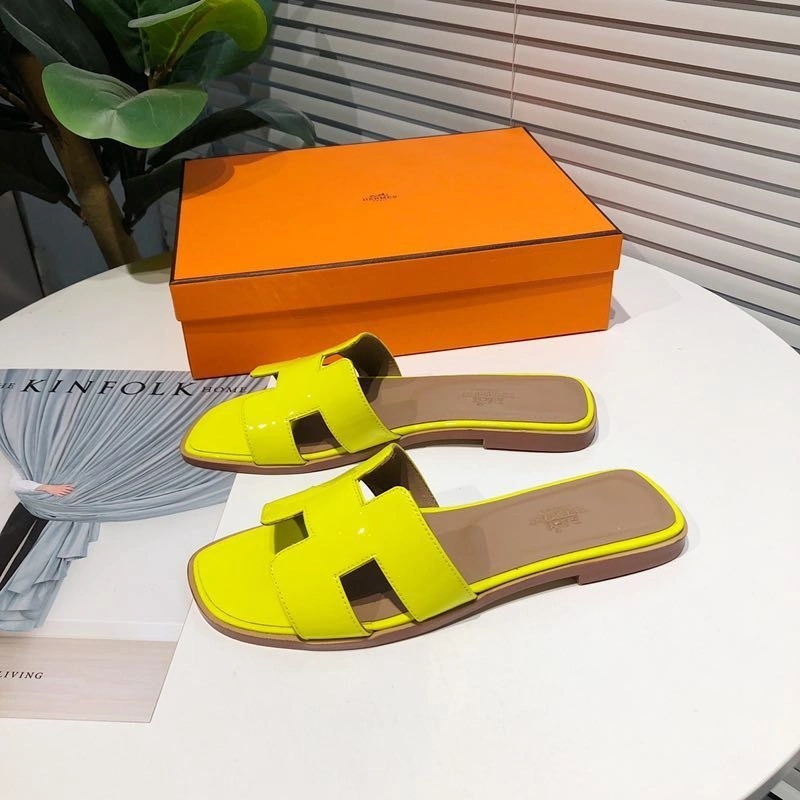 Hermes Oran Slides Women Nappa Leather In Yellow - Image 3