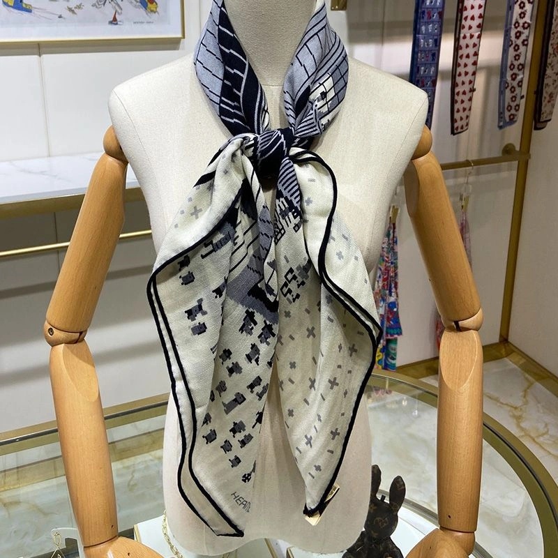 Hermes Parcours Sans Faute Scarf 100 In White - Image 3
