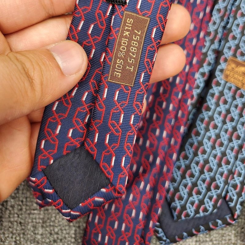 Hermes Tie 7 H Aaaaargh Tie In Red - Image 3