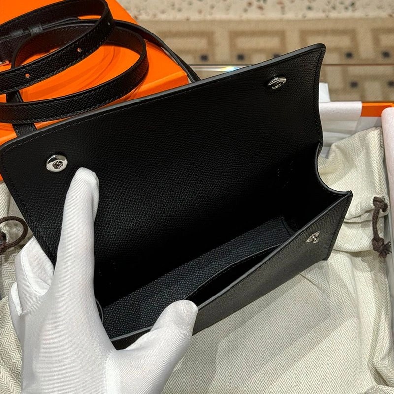 Hermes Hermesnap Wallet Epsom Leather Palladium Hardware In Black - Image 5