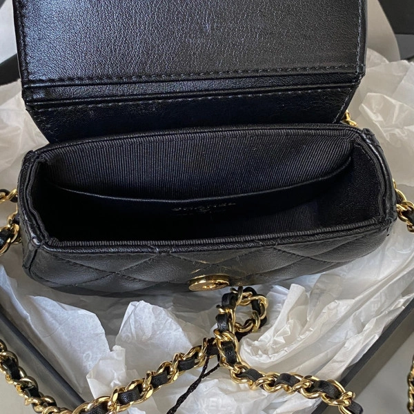 WellDesigned CHANEL CHANELUTCH WITH CHAIN 963 - Image 9