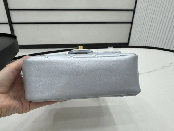 SportInspired CHANEL FLAP BAG-14.5x19.5x7.5cm 320 - Image 6