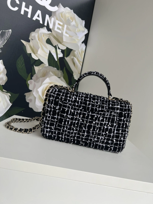 CHANEL FLAP BAG WITH TOP HANDLE-20*12*6cm StreetReady 905 - Image 4