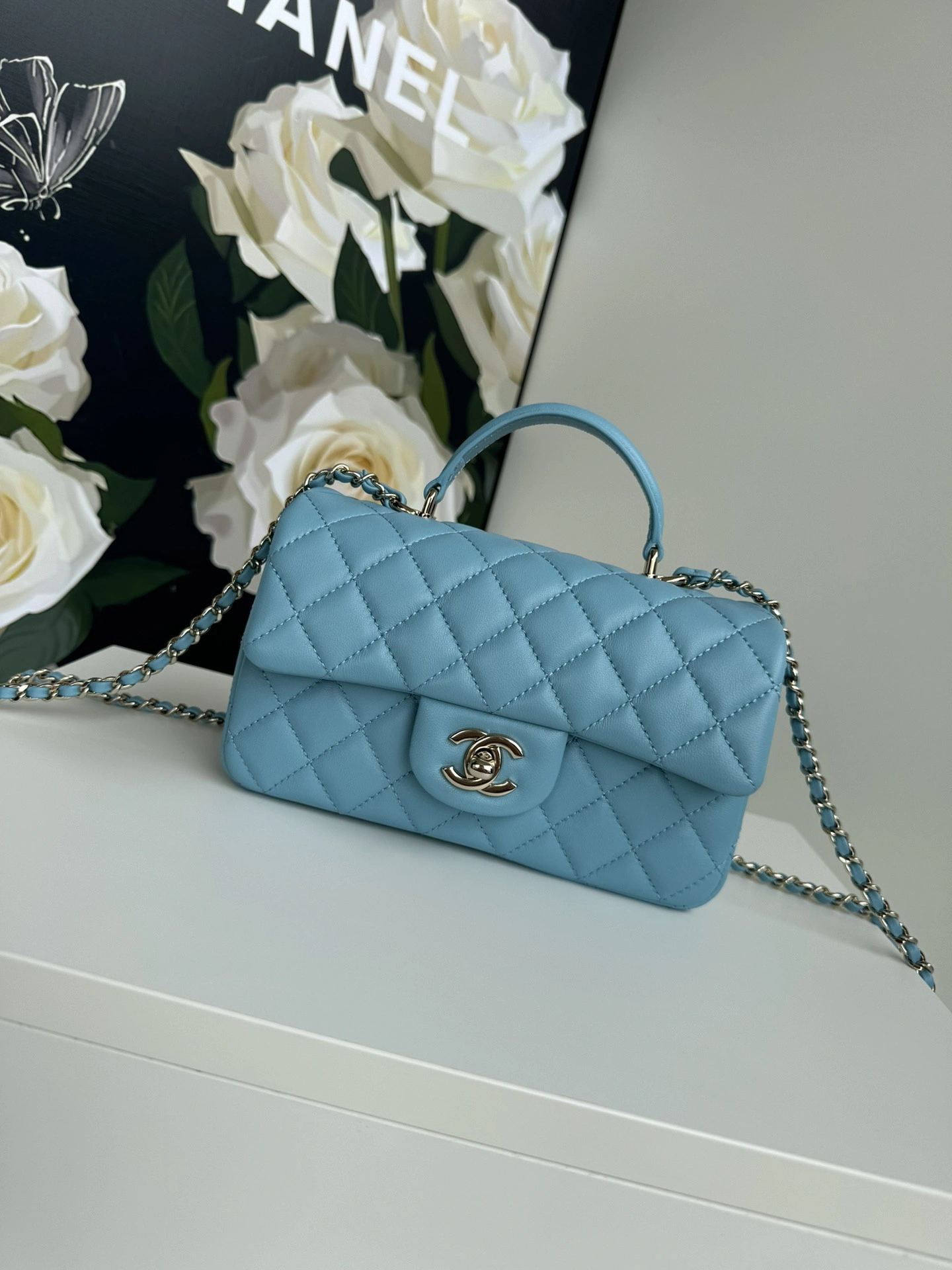 WellDesigned CHANEL FLAP BAG WITH TOP HANDLE-20*12*6cm 918